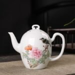 余景艳《花开富贵》景德镇粉彩瓷壶
