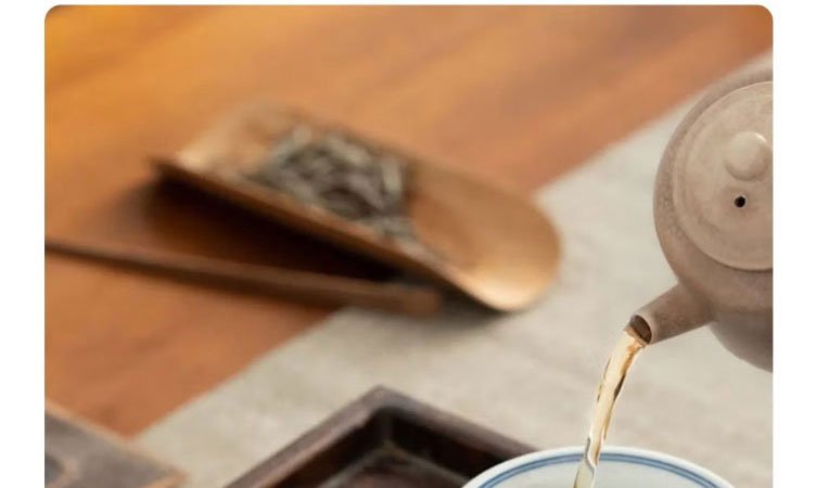 气窑永乐青花压手杯双狮款