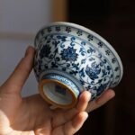 柴窑永乐青花压手杯花心款