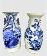 青花双耳掸瓶